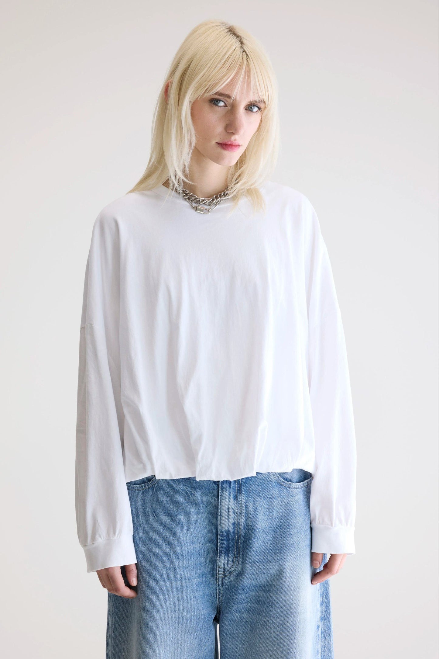Bw252302 T1758 Flam T1758 White