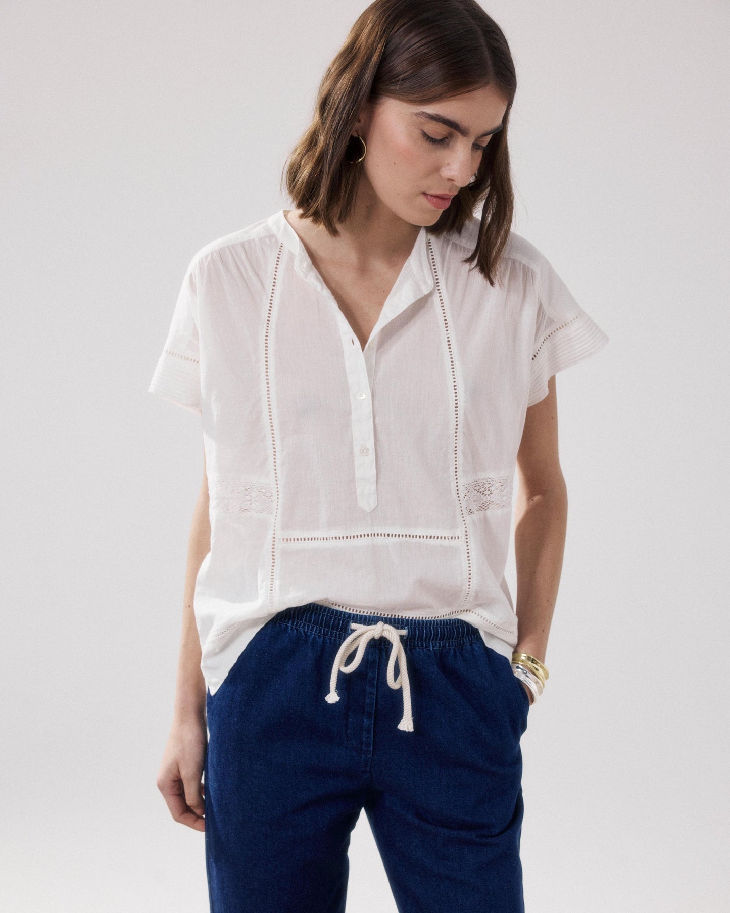 HARTFORD | Sculpted Puff-Sleeve Cady Blouse - Ecru