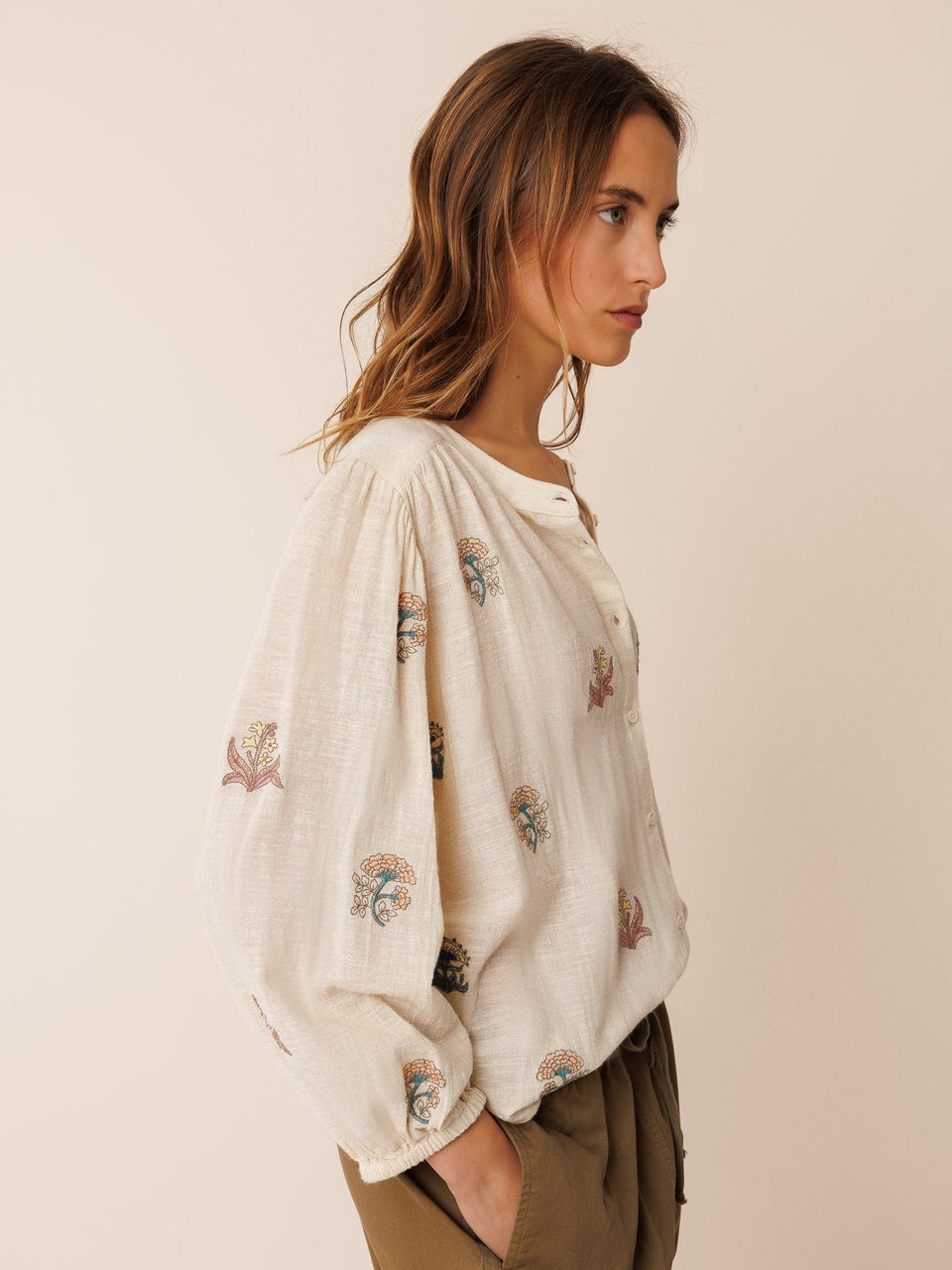 Multi Color Embroide Ki236 Crudo