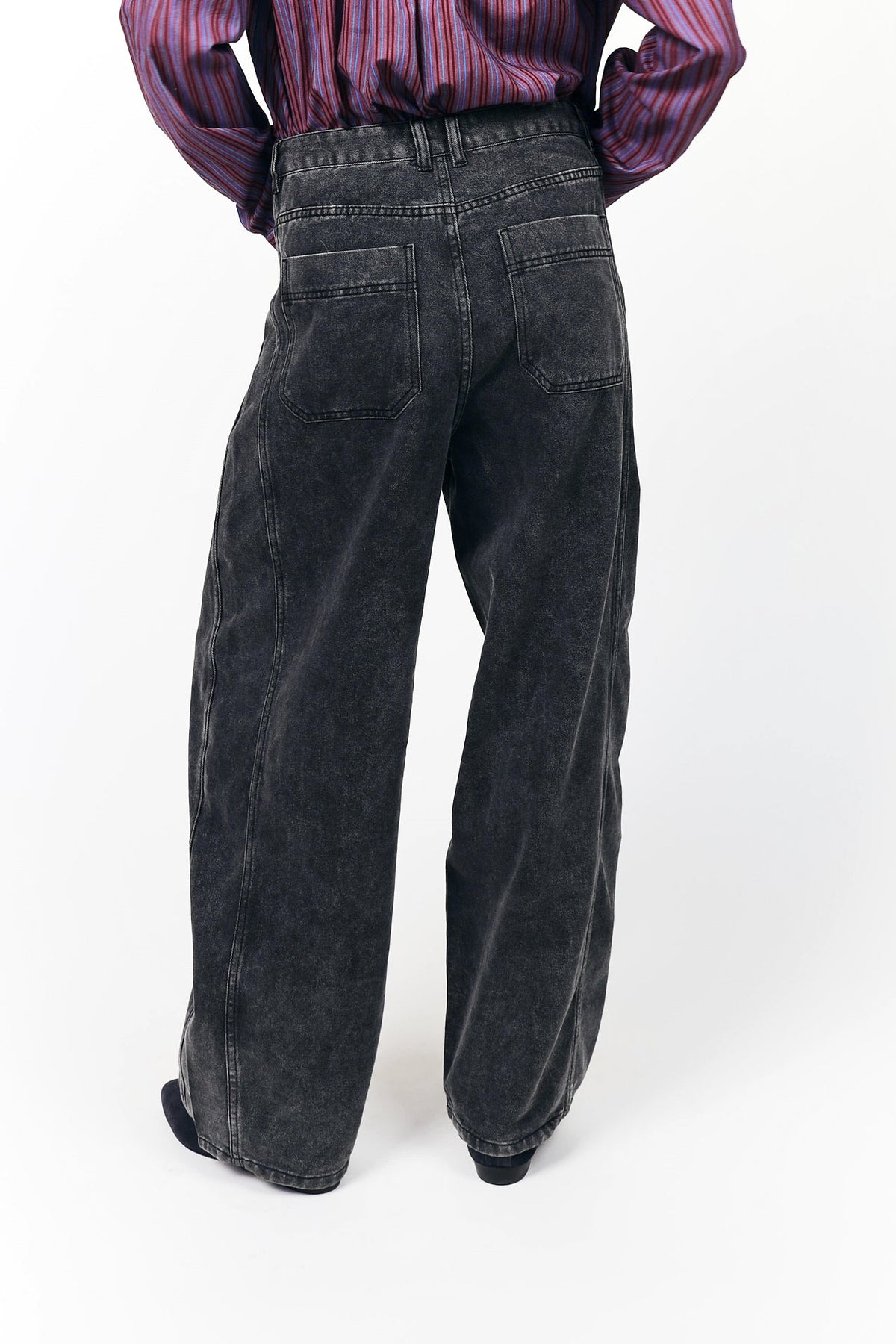 LOLLYS LAUNDRY-628 AVALL JEANS-WASHED BLACK_07.jpg