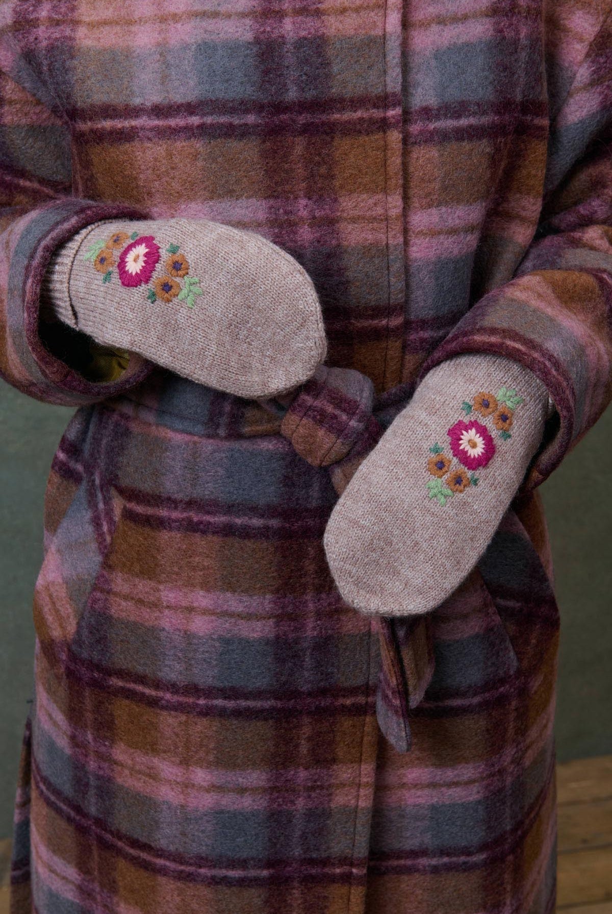 Gloves M0246 Kenna Ficelle