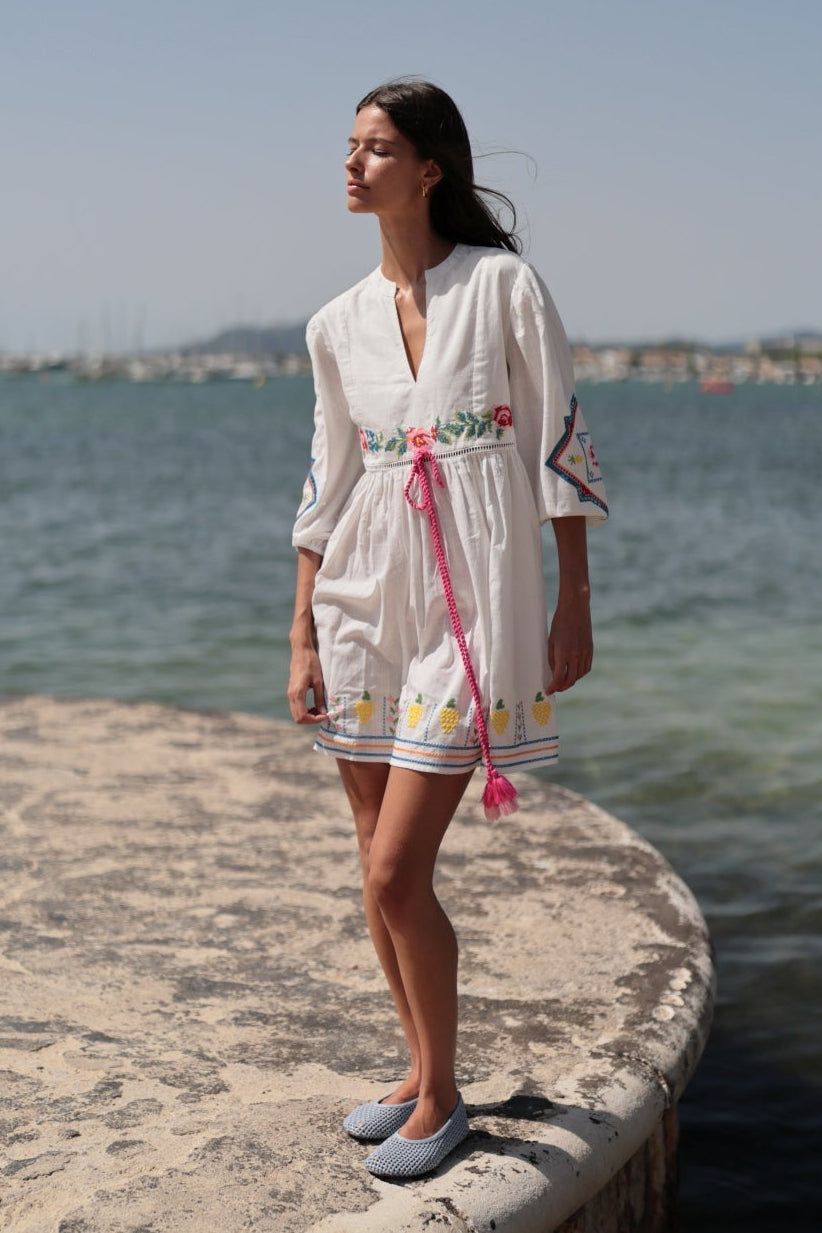 LUNA LLENA | Sculpted Lightweight Jacket - White