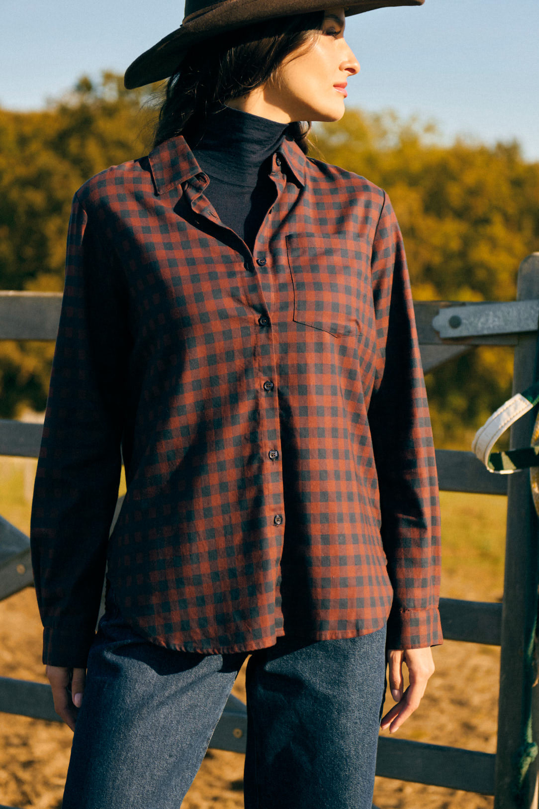 Petite Mendigote | Checkered Straight-Cut Shirt - Warm Brown Noisette