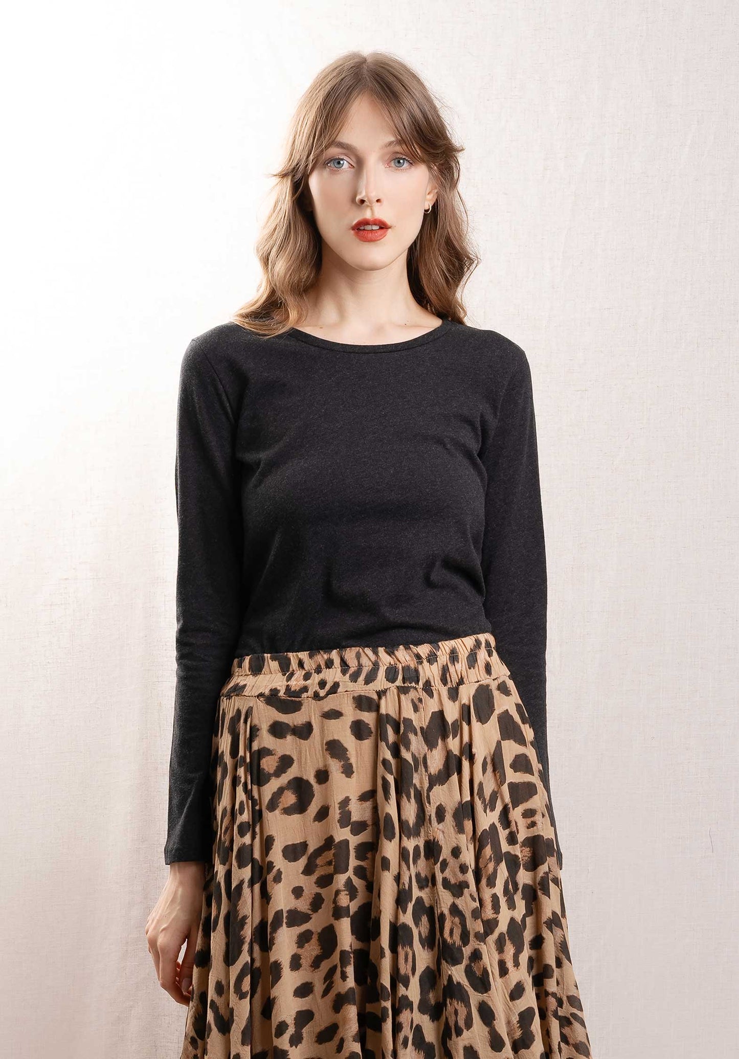 Majestic | Organic Cotton Round-Neck Tee - Noir-Chine