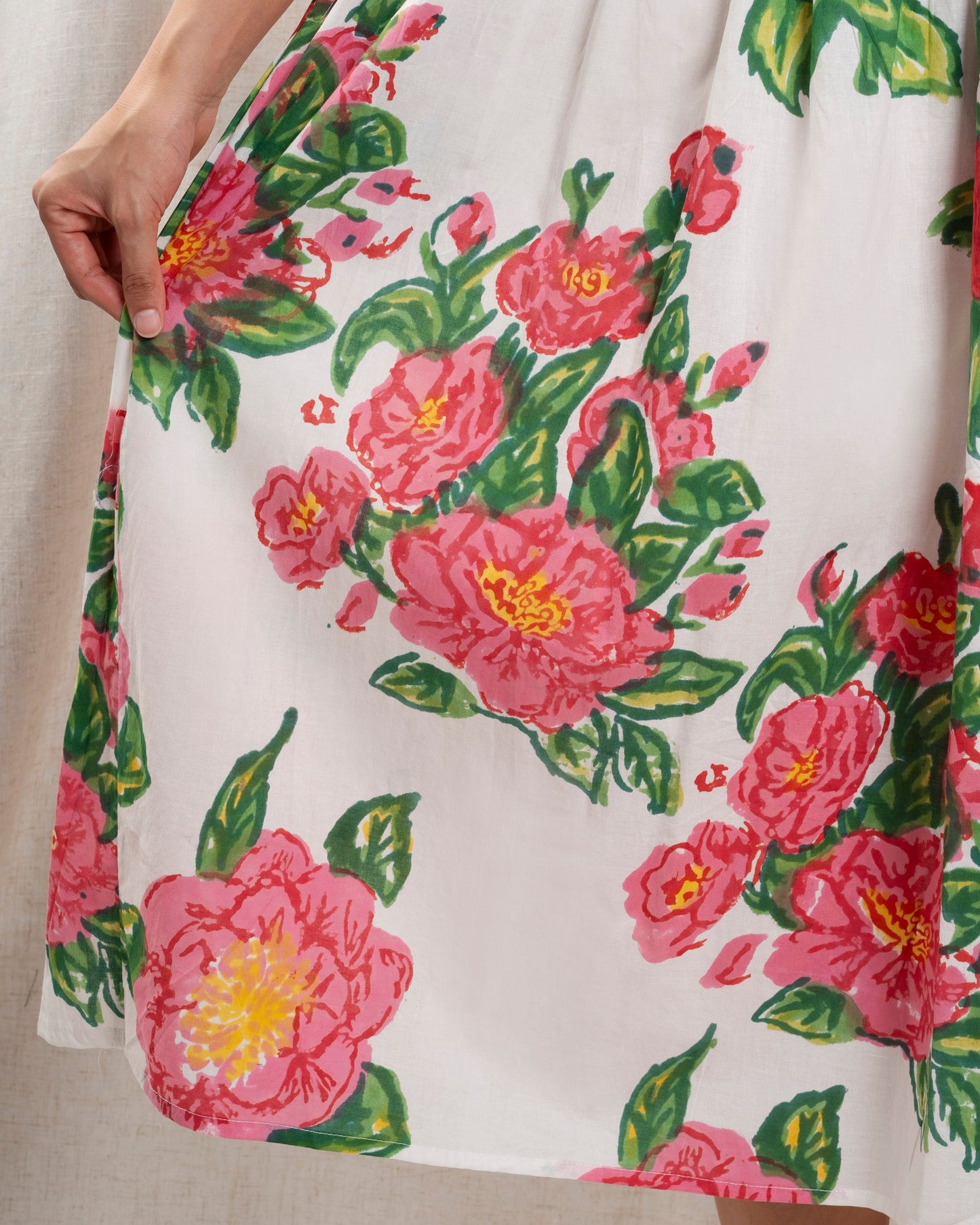 Women's Dress 100% Lightweight Polyester Crepe - Camelia