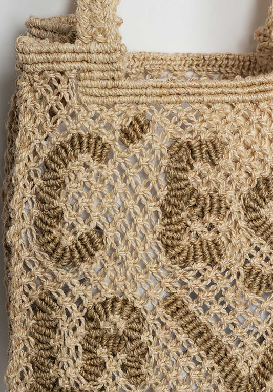 Cara Cest La Vie Nat