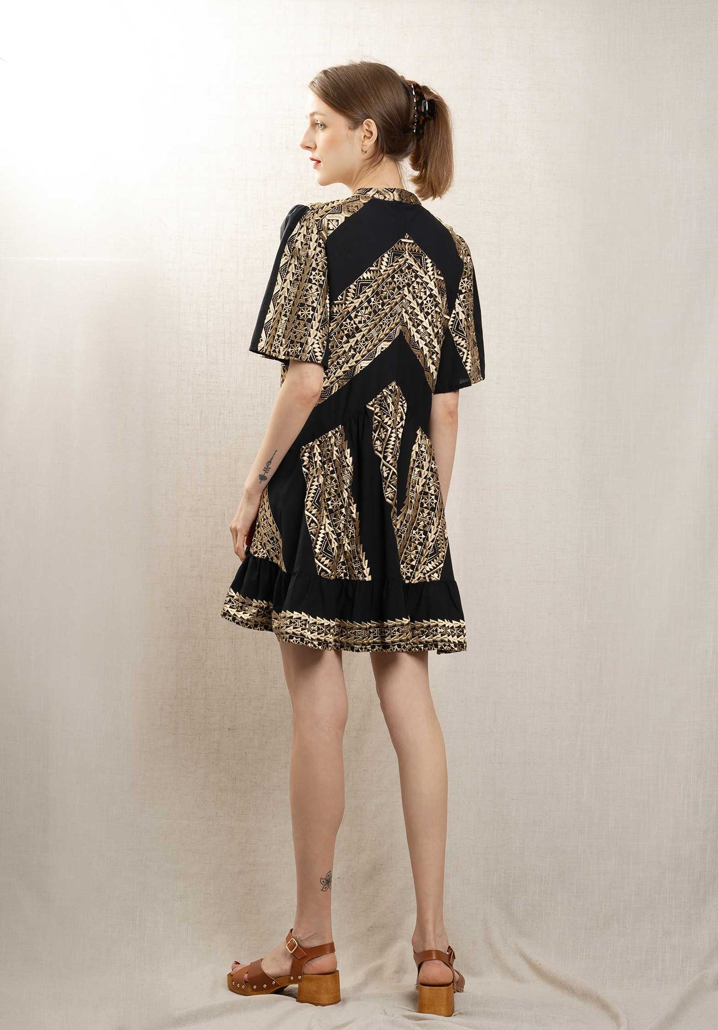 Shorts 330911 Black-Gold