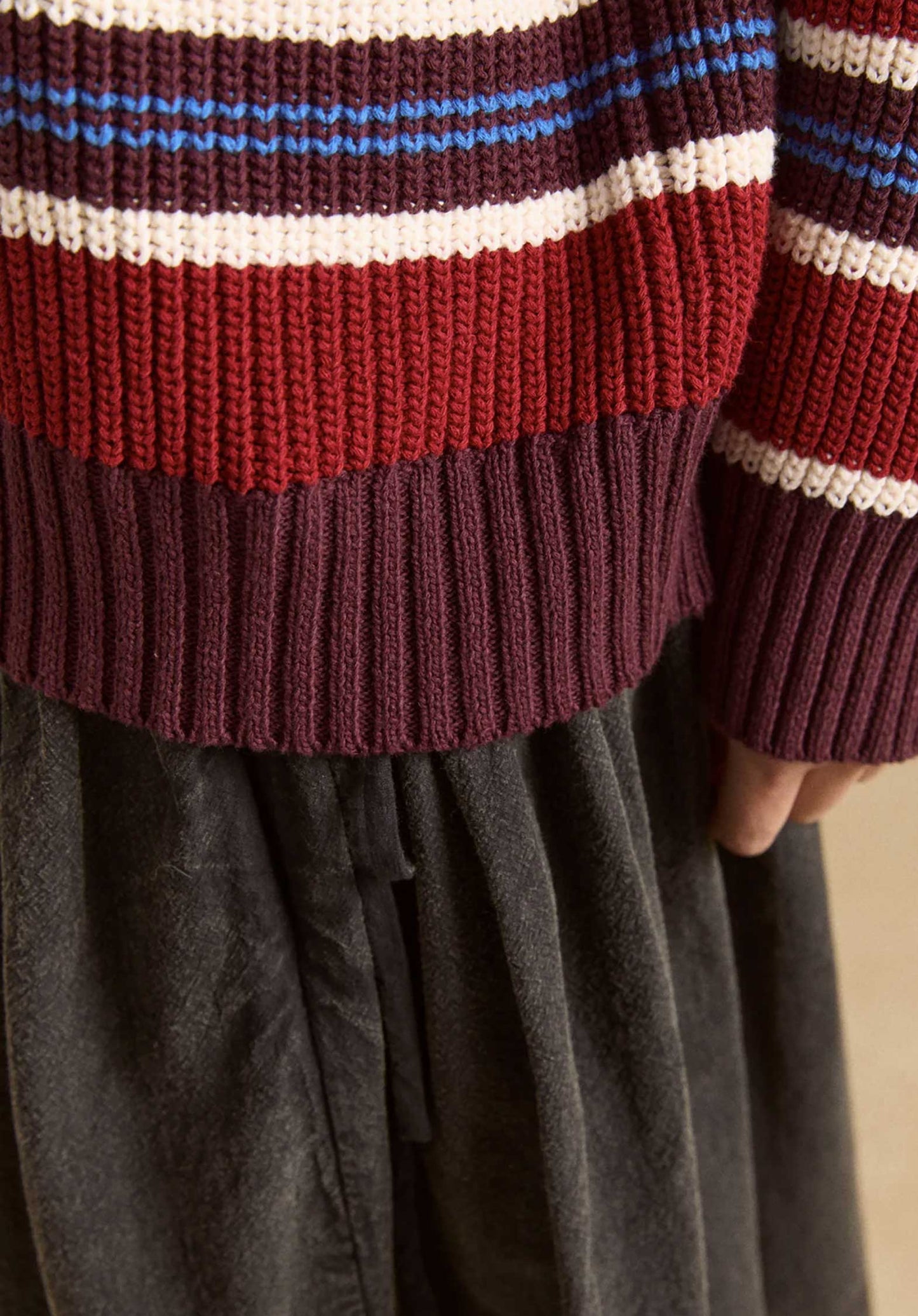 Aw25-dm-2018 Ilona Strip Rugb Burgundy