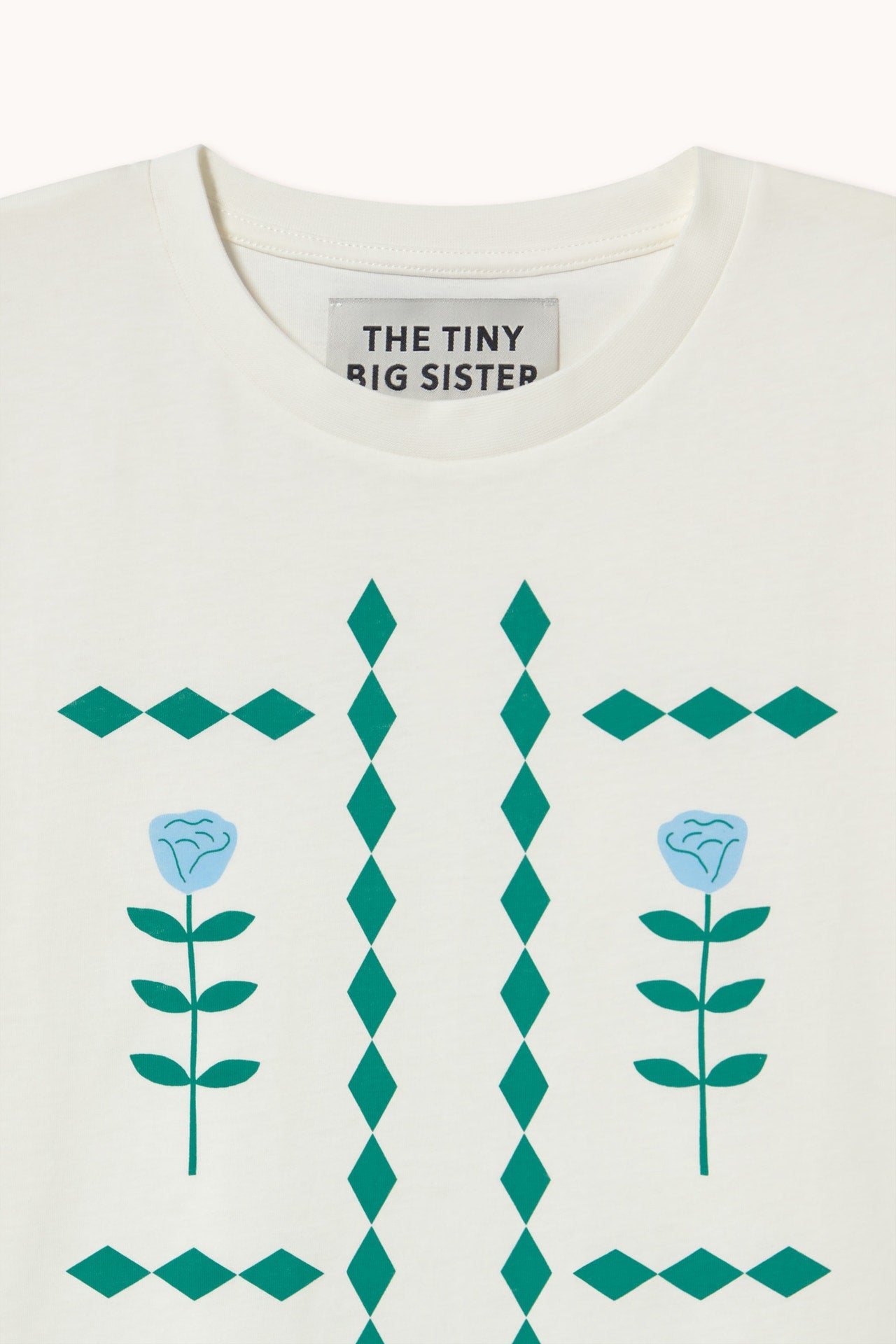THE TINY BIG SISTER-669 FLOWERS TEE-OFF WHITE_04.jpg