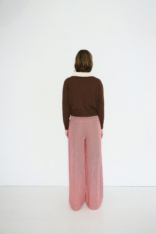 Aw25-677 Frank Cont Swea Chocolate