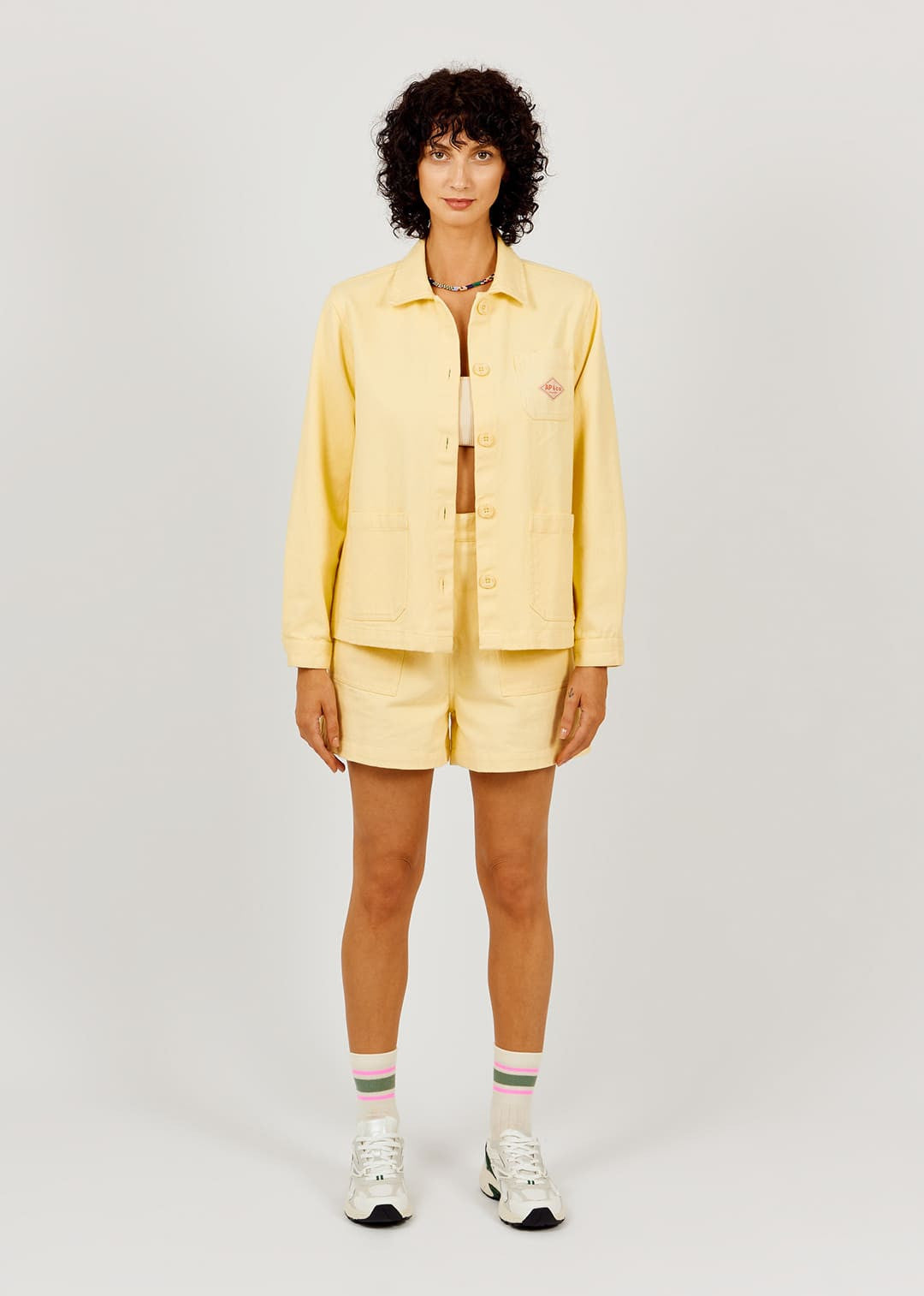 AP-615 RUSTIQUE SHORT-JAUNE 52_04.jpg