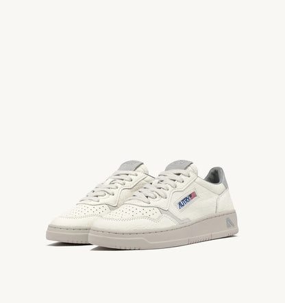 Autry | Medalist Low EL Sneaker - Leather Silver-White