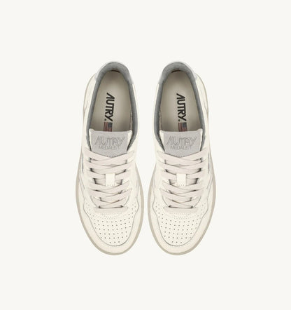 Autry | Medalist Low EL Sneaker - Leather Silver-White