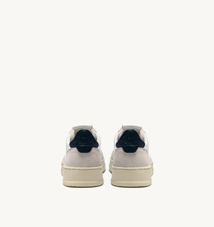 Autry | Medalist Low Ls Sneaker - White & Beige Suede White-Black
