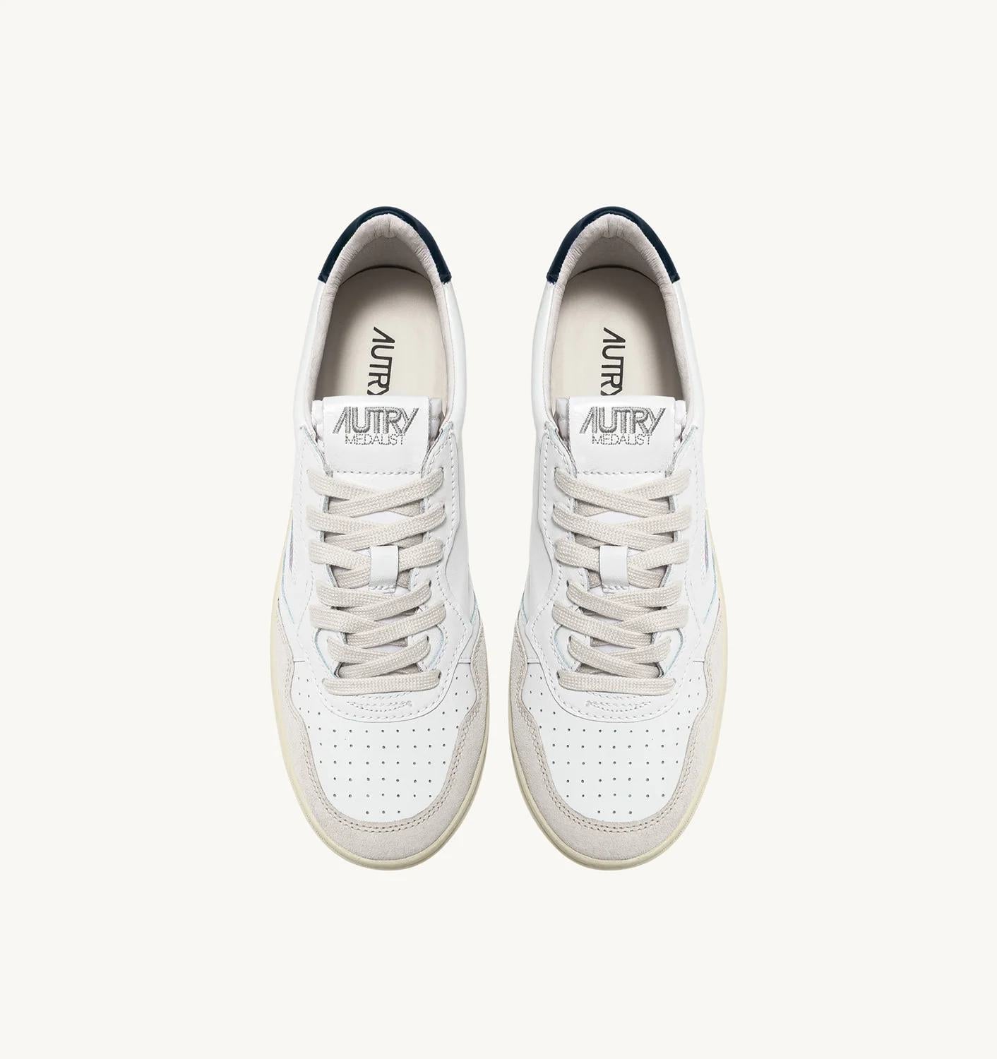 Autry | Medalist Low Ls Sneaker - White & Beige Suede White-Black