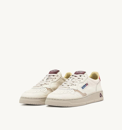 Autry | Medalist Low Sneaker - Pebbled White Leather with Suede Rose-Snd