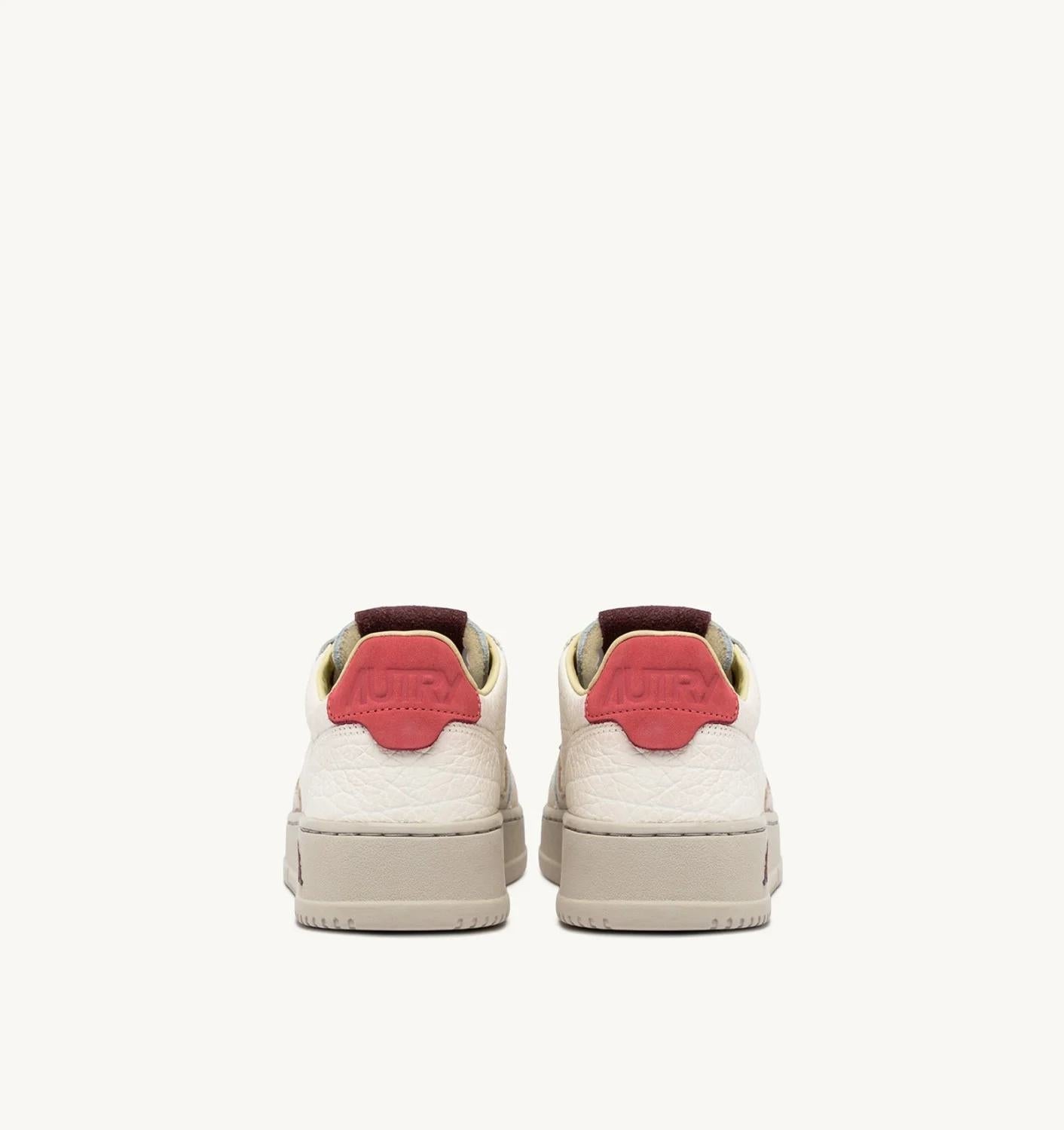 Autry | Medalist Low Sneaker - Pebbled White Leather with Suede Rose-Snd