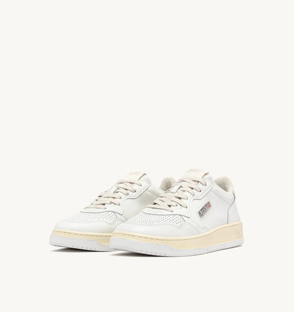 Autry | Medalist Low Sneaker - White & Ivory Leather White-Ivory