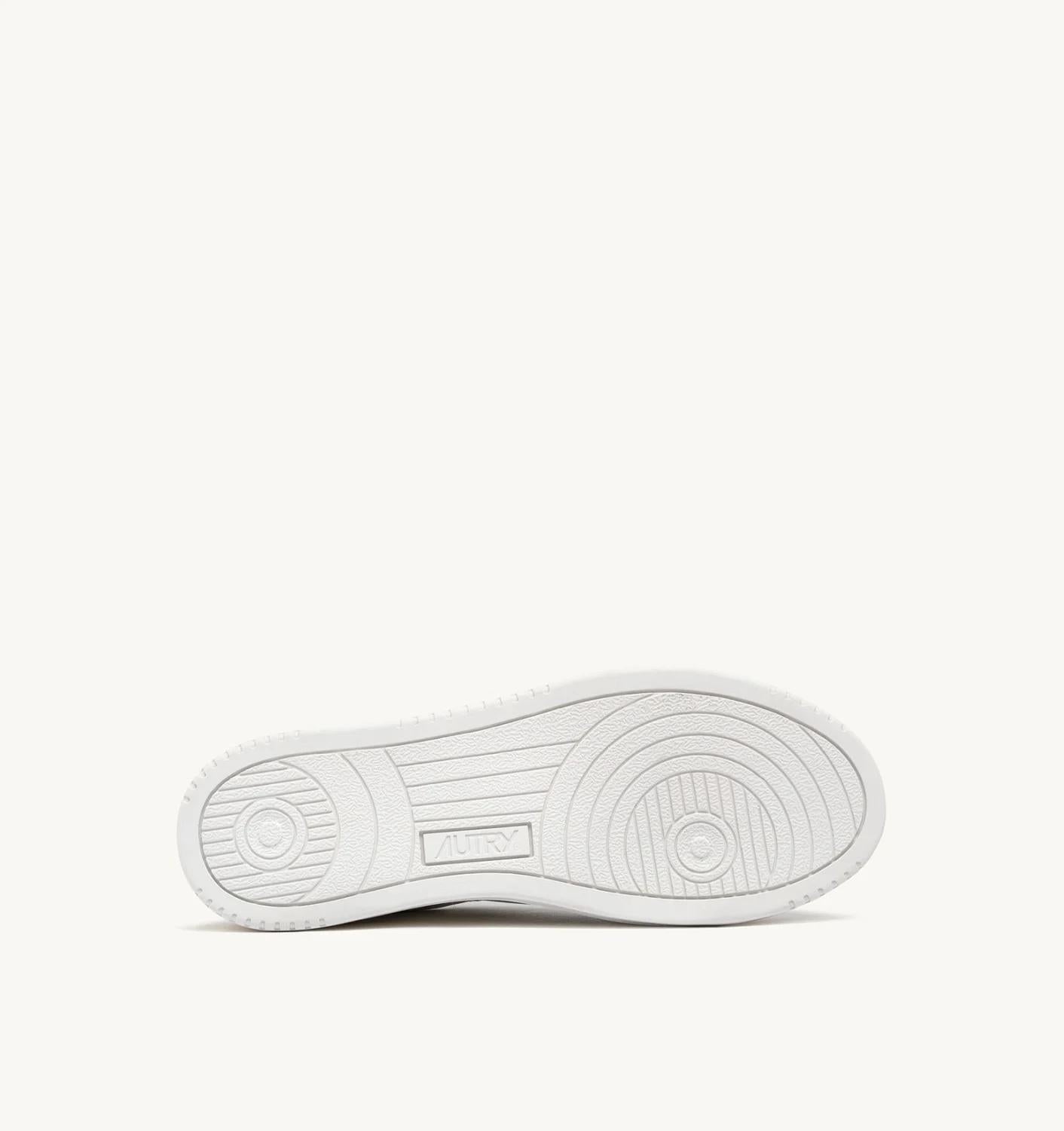 Autry | Medalist Low Sneaker - White & Ivory Leather White-Ivory
