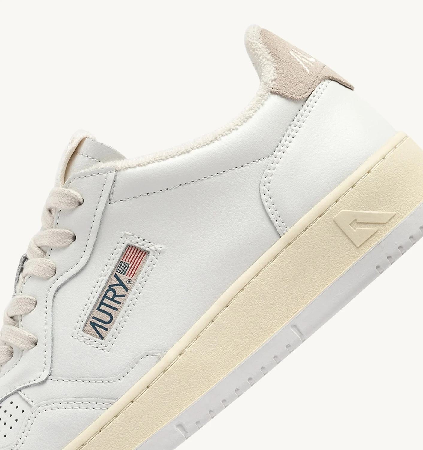 Autry | Medalist Low Sneaker - White & Ivory Leather White-Ivory