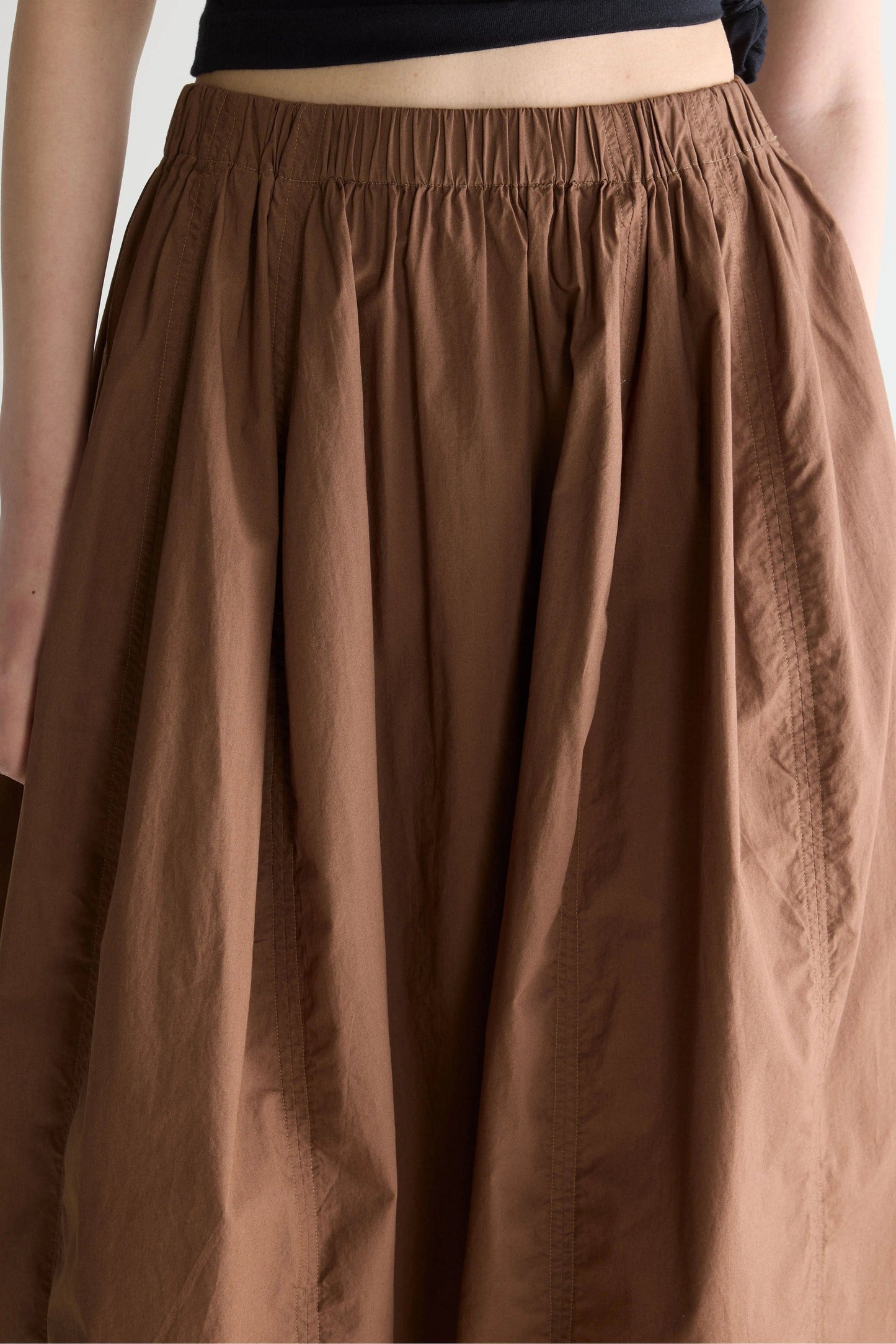 BELLEROSE | Cinley Midi Skirt in Lightweight Cotton - Chocolate