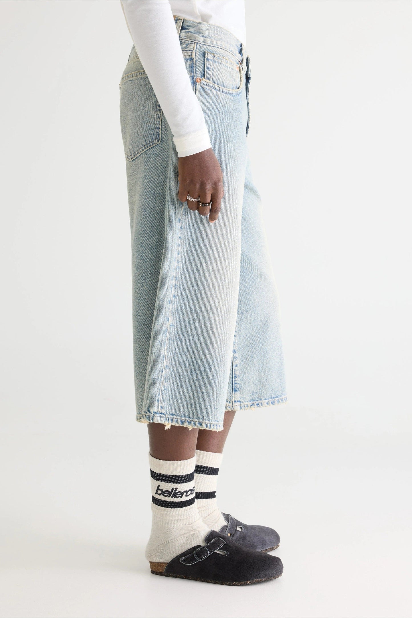 BELLEROSE | Kali61 Low-Rise Wide-Leg Culotte Jean - Dusty Bleach