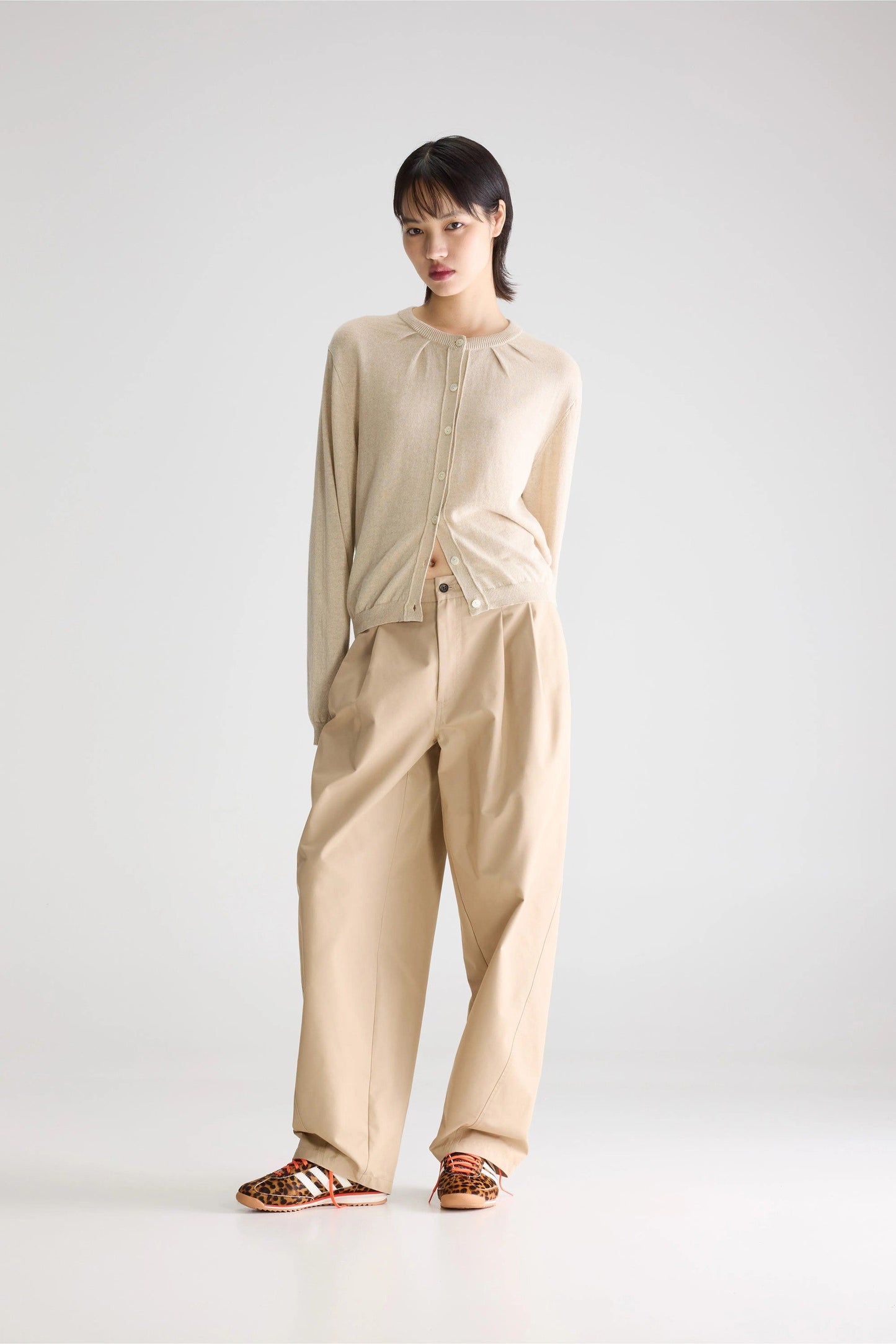 Bellerose | Gathered Crewneck Cardigan -  Linen Blend Oatmeal