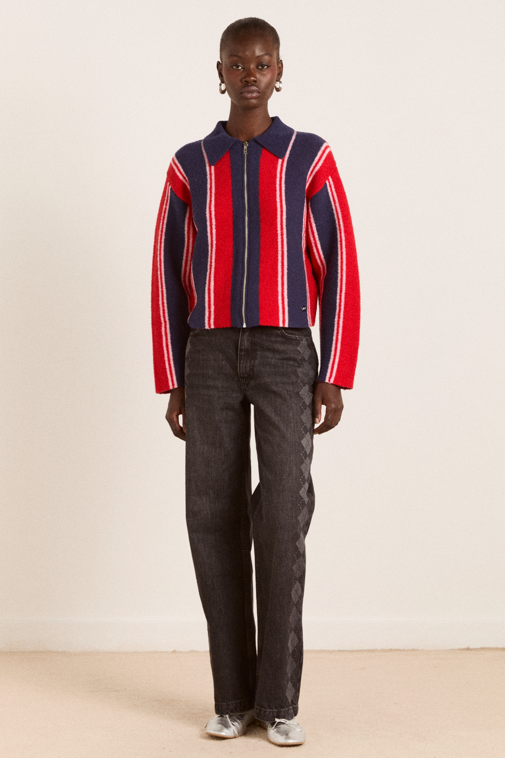 Aw25-dm-2119 Bibi Boxy Re Car Red