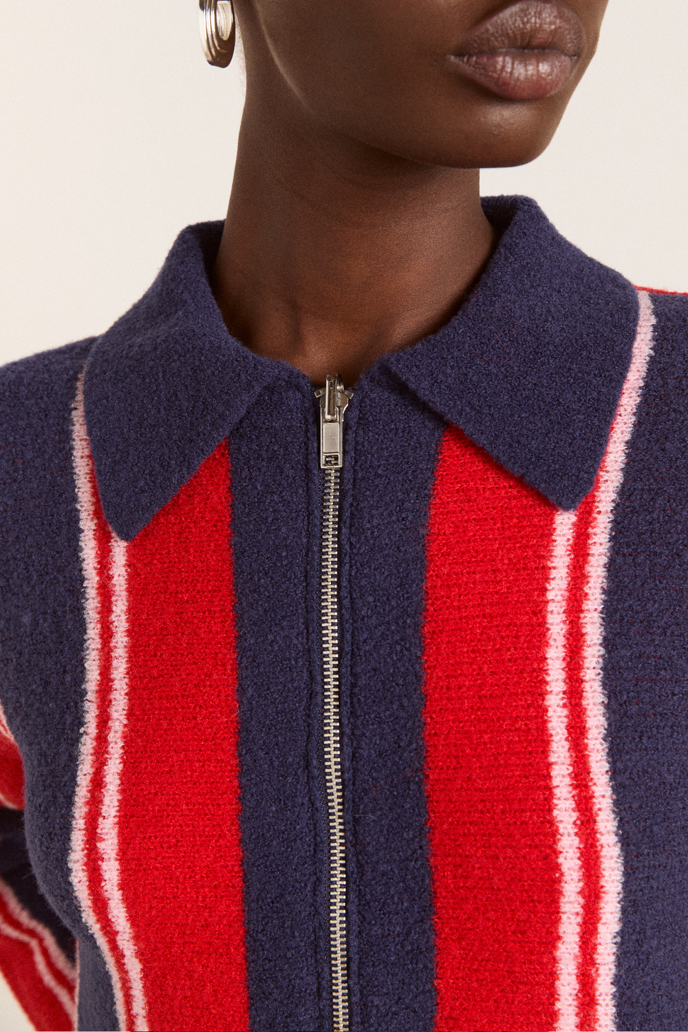 Aw25-dm-2119 Bibi Boxy Re Car Red