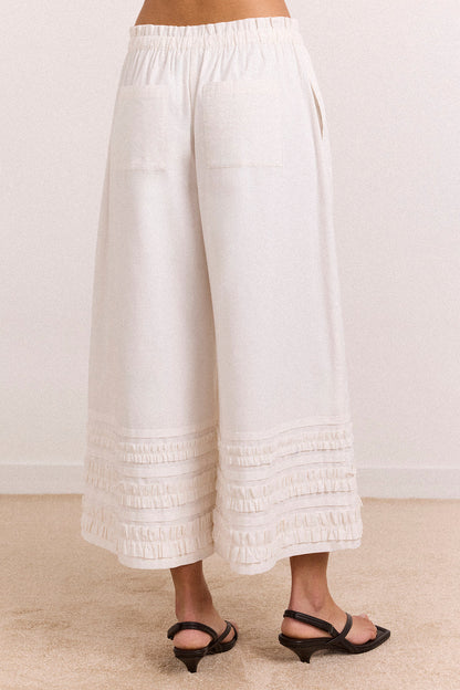 DAMSON MADDER-666 FLORINTINA BLOOM-WHITE_06.jpg