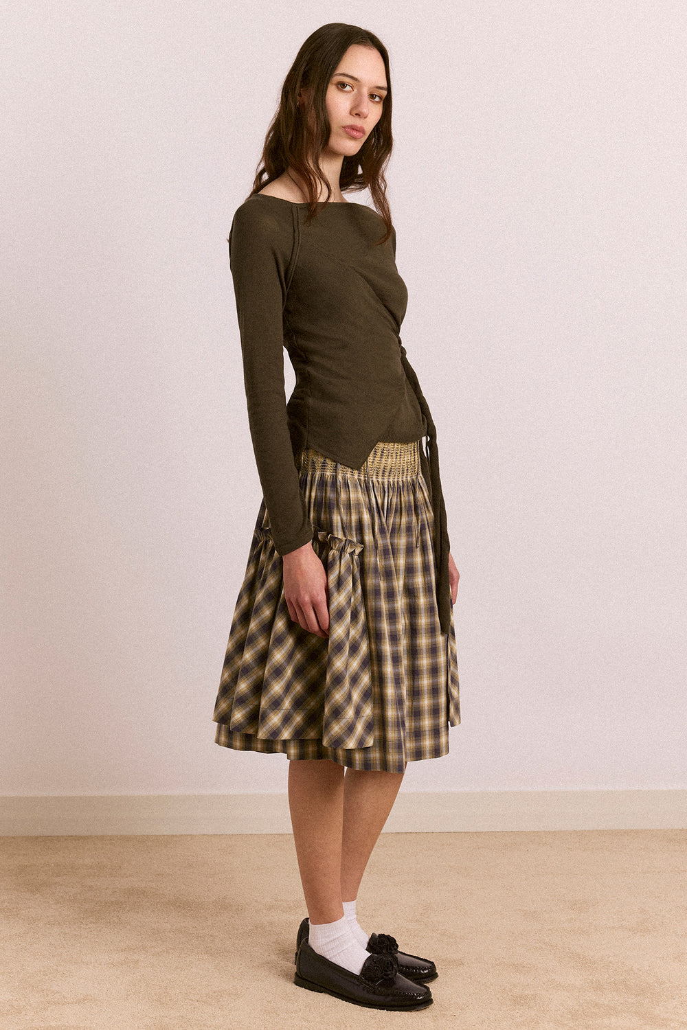 DAMSON MADDER-666 HANNIE SHEER TIE JUMPER-KHAKI_05.jpg