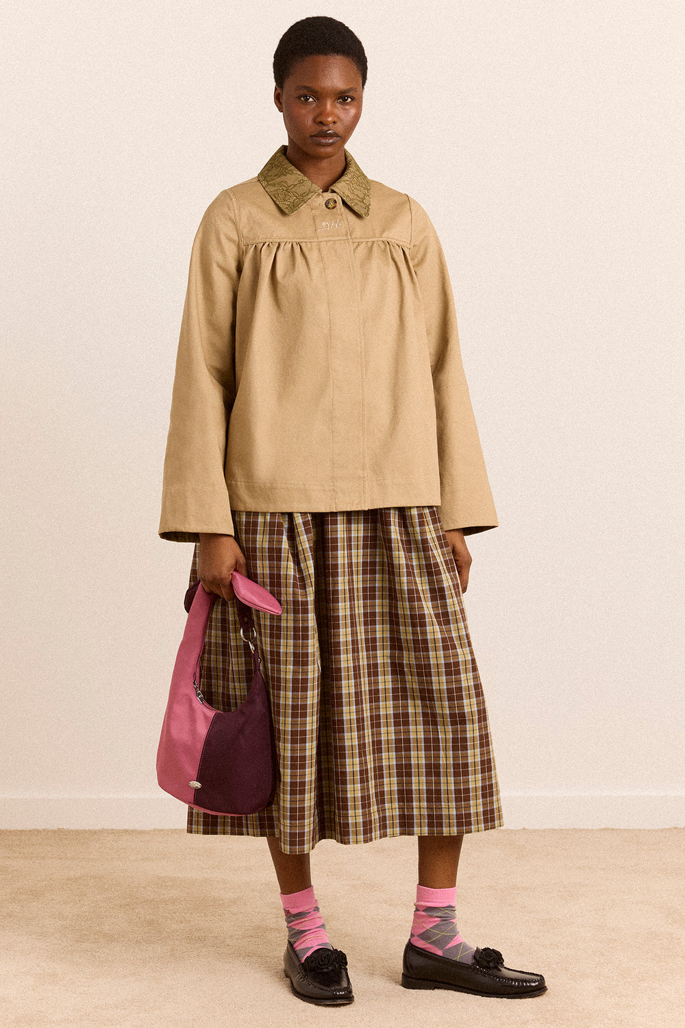 DAMSON MADDER-666 MERCEDES BOW TRENCH-RED ECRU_02.jpg