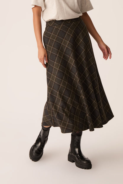 DES PETITS HAUTS-244 ELMINA-SCOTT_02.jpg