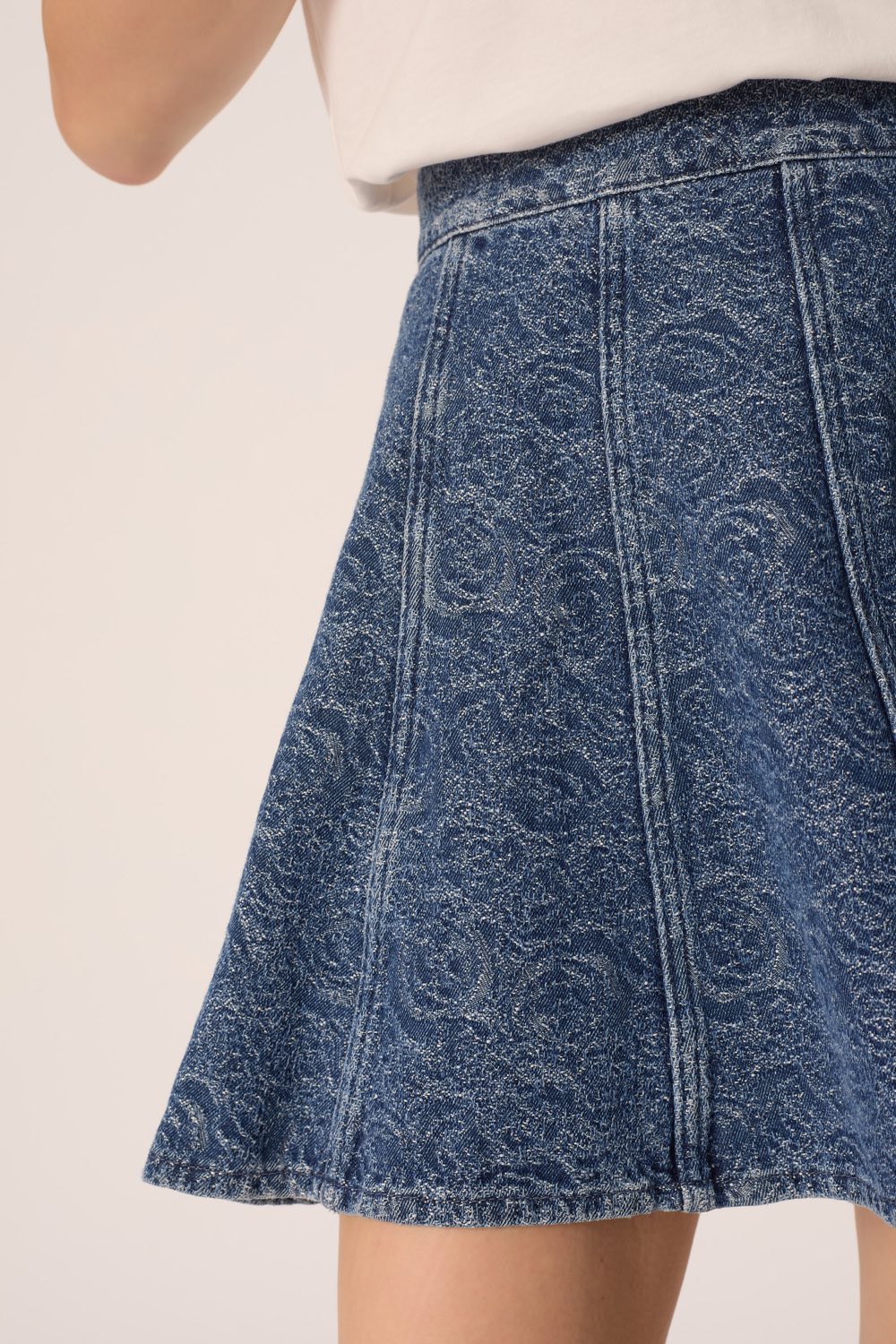 DES PETITS HAUTS-244 LIZANDRE-MIDDLE BLUE_03.jpg