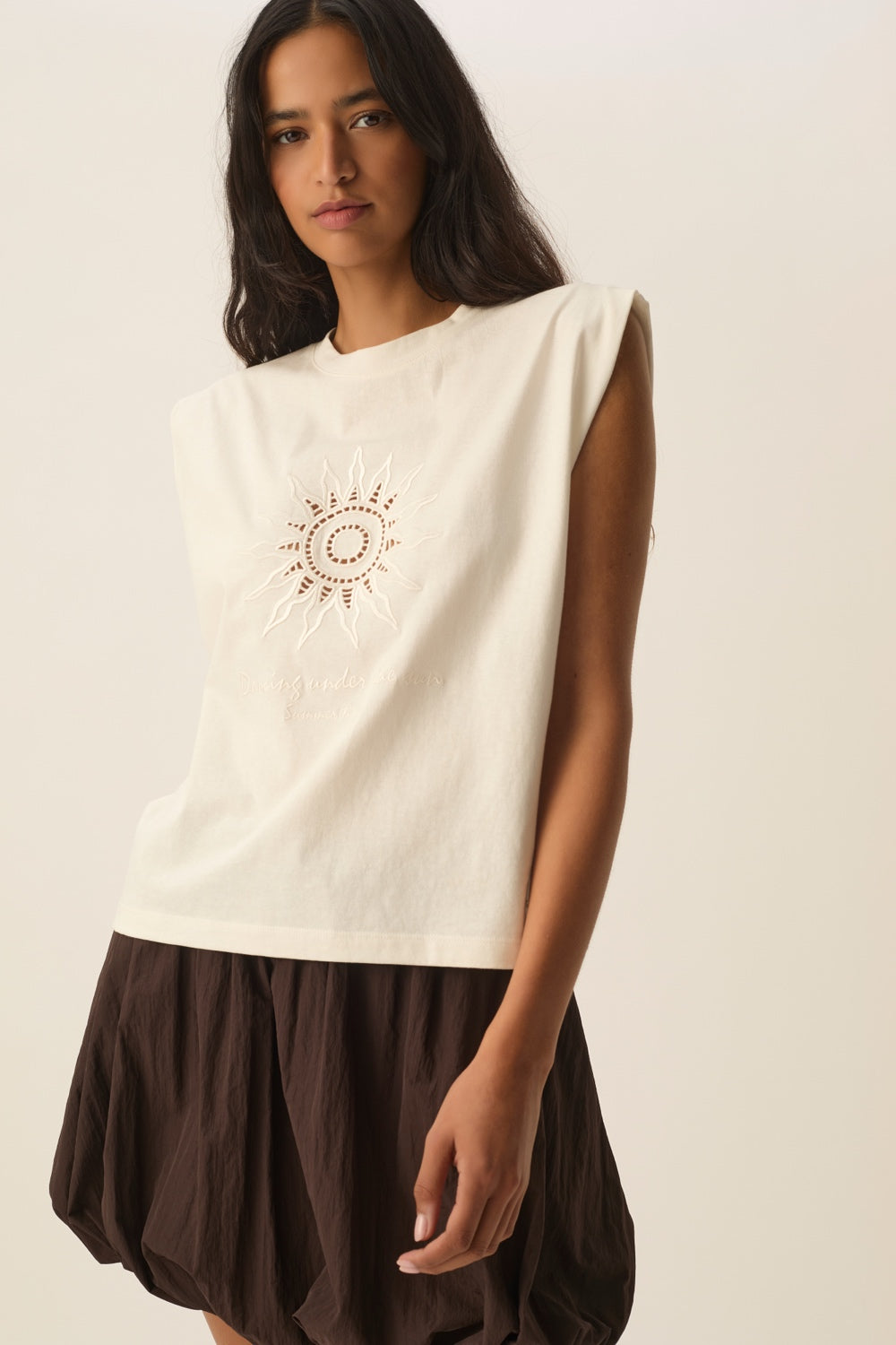 DES PETITS HAUTS-244 YACINTHE-MILK_01.jpg