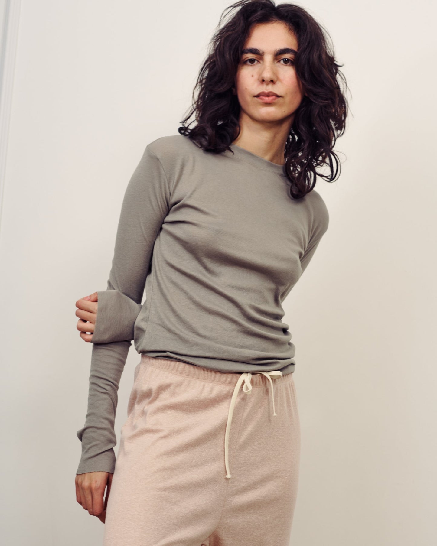 DE Base | Mila Oversized Blouse - Long Sleeve Chelsea-Grey