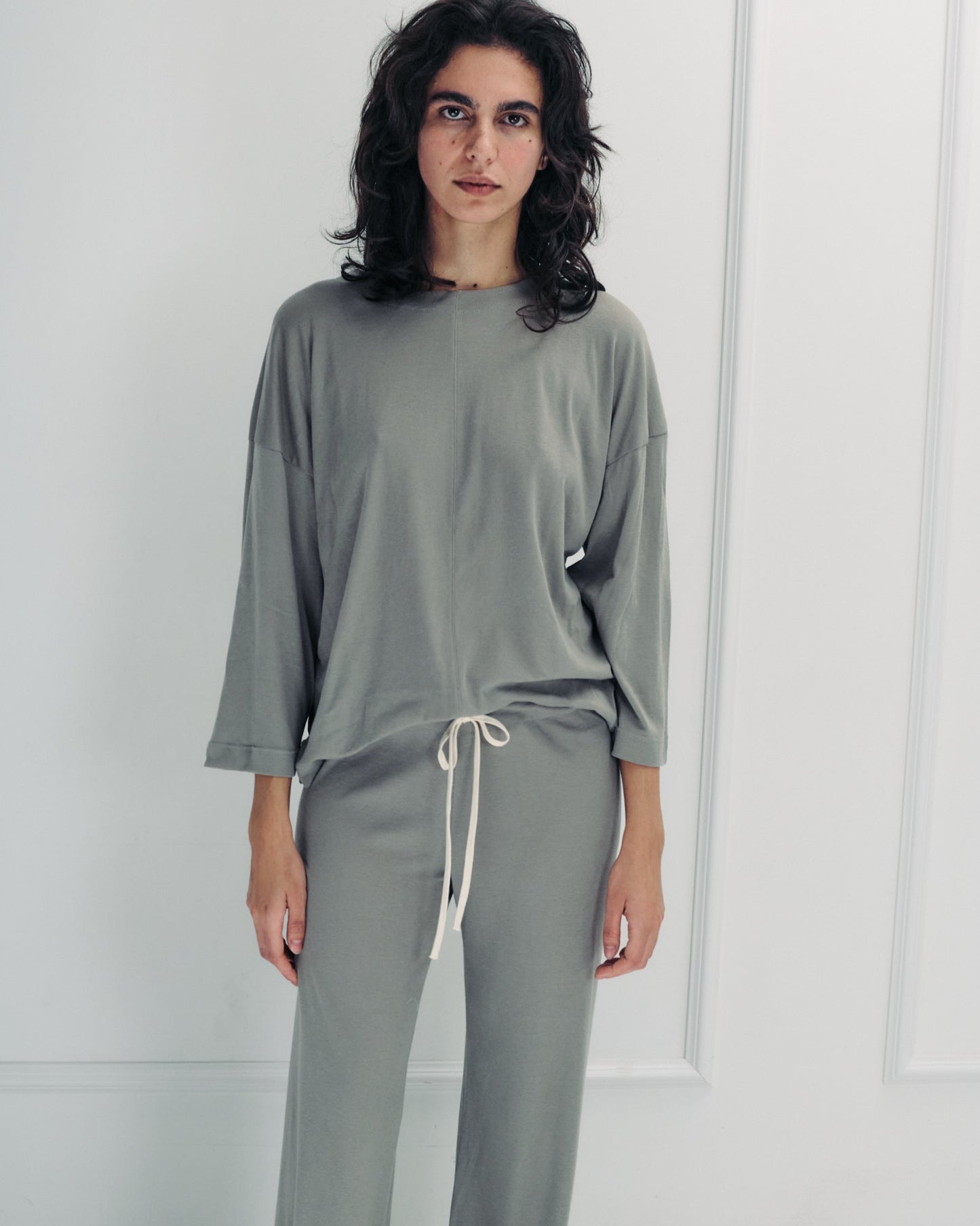 DE Base | Ruth Wide-Leg Pant - Chelsea-Grey