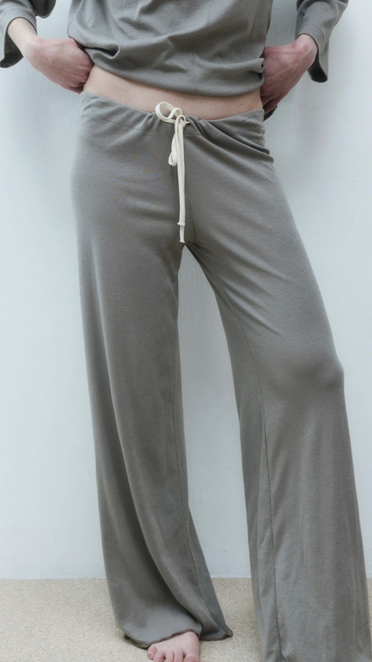 DE Base | Ruth Wide-Leg Pant - Chelsea-Grey