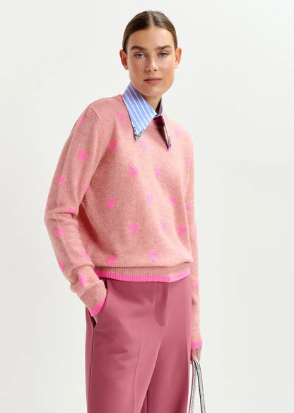 Essentiel Antwerp | Pullover Isa with Heart Intarsia - Relaxed Knit Granny-Underpants