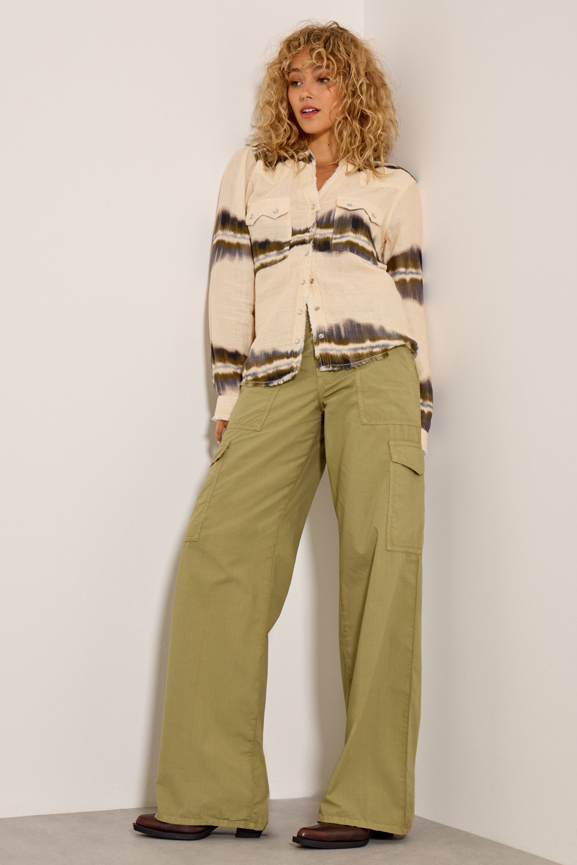 FIVE-420 50589MARTHE-SAUGE_01.jpg
