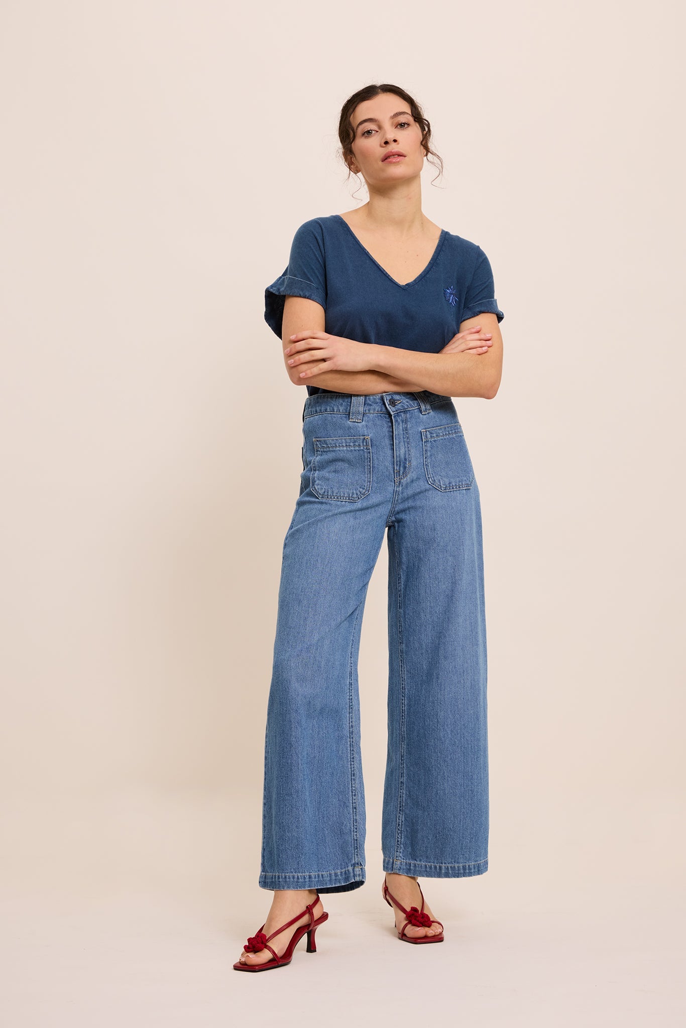 FIVE | Cropped Straight Jeans in Medium-Blue Denim