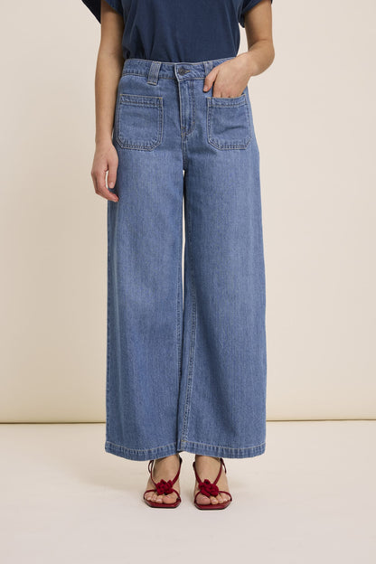 FIVE | Cropped Straight Jeans in Medium-Blue Denim