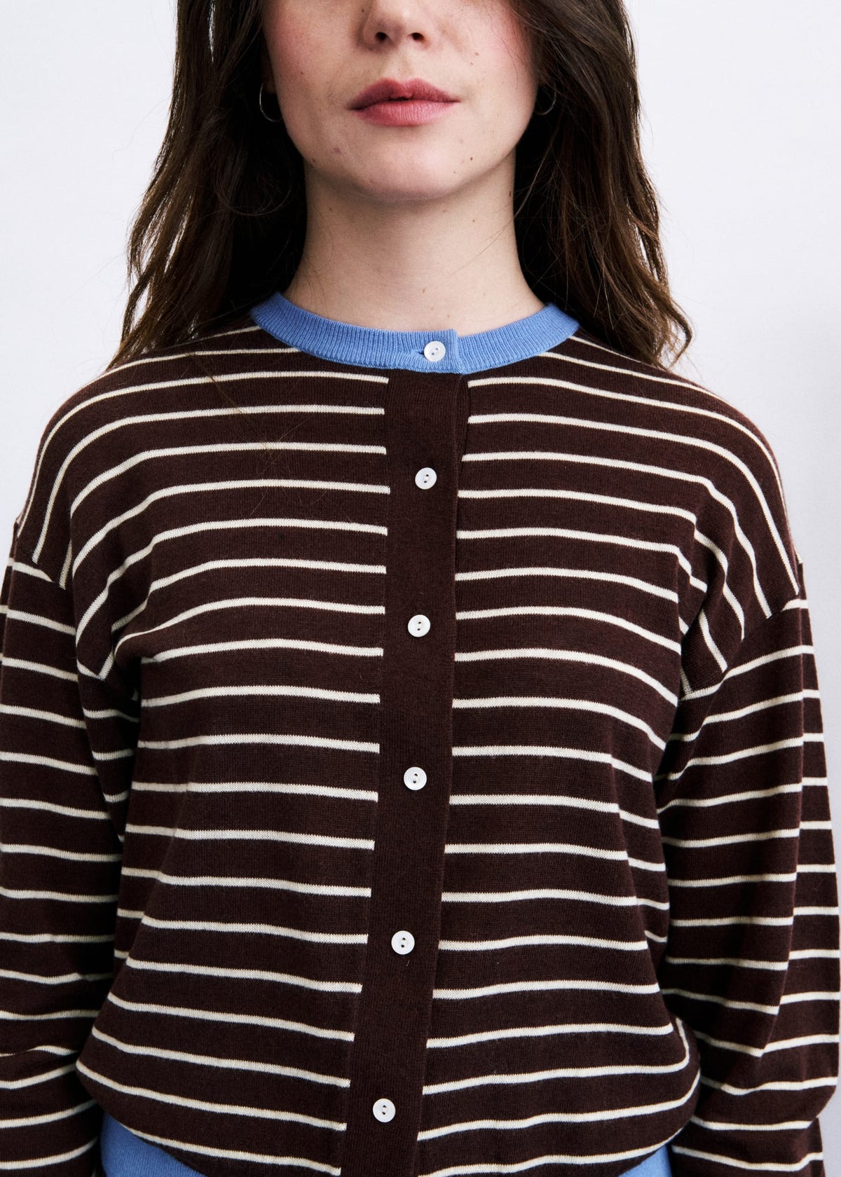 FRNCH-559 KASTRO-MARRON GLACE_04.jpg
