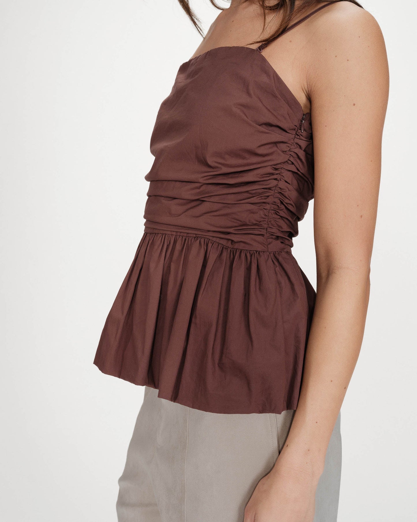 GRACE MILA-191 VALO-CHOCOLAT_02.jpg