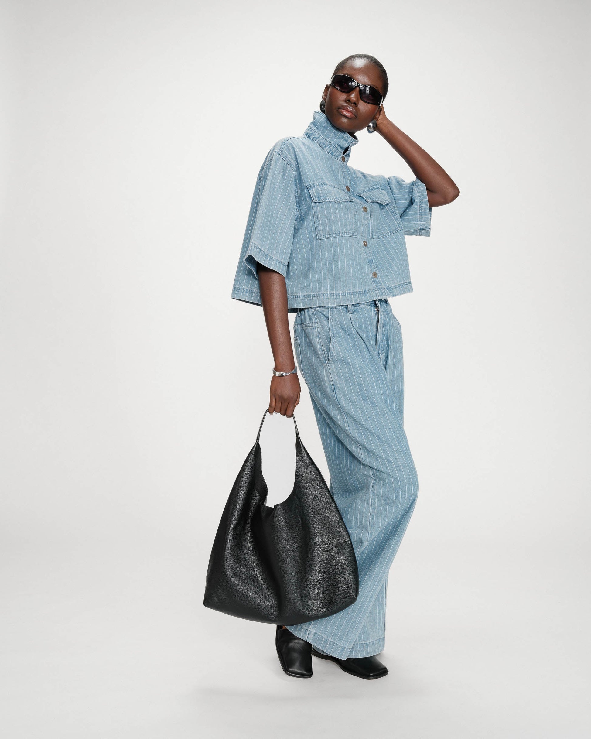 GRACE MILA-191 VITA-STRIPED BLUE_03.jpg