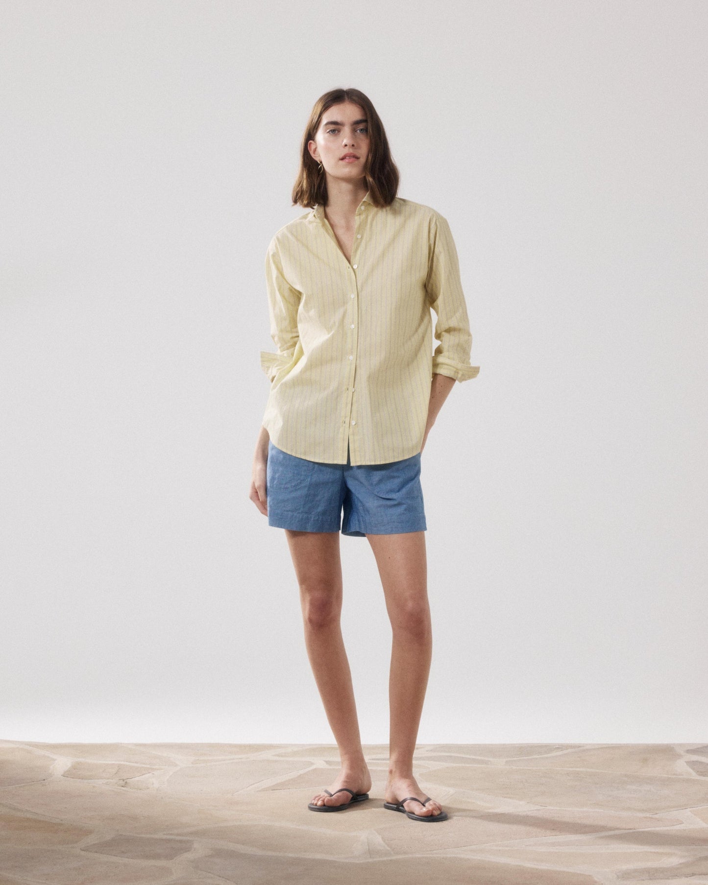Hartford | Stefi High-Waisted Elastic Waist Shorts - Medium Blue