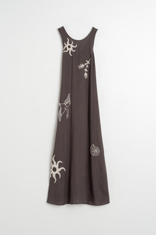 INDI&COLD | Natural Embroidered Relaxed Midi Dress - Carbon Black
