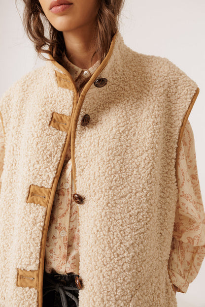INDI&COLD-652 MT635-CAMEL_06.jpg