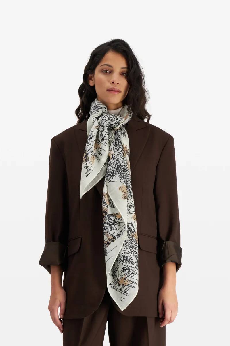 INOUI |  Wool Square Scarf White