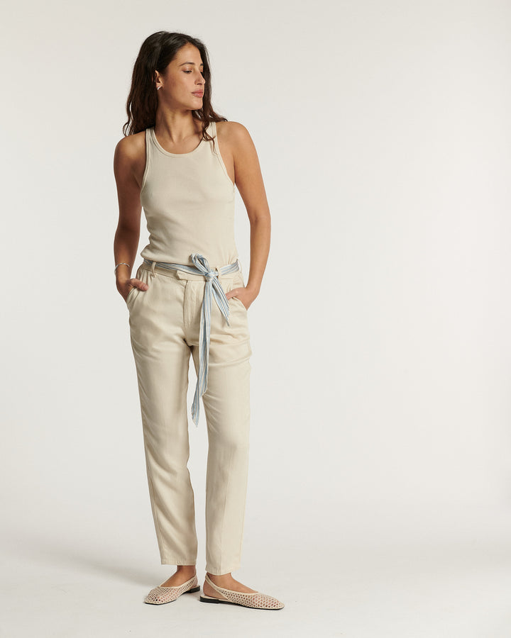 LAB DIP | Thea Tapered TENCEL Pant - Carrot Cut